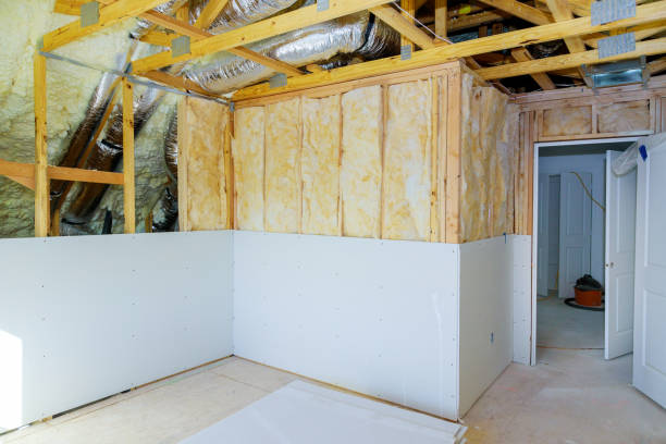 Best Professional Insulation Contractor  in Copiague, NY